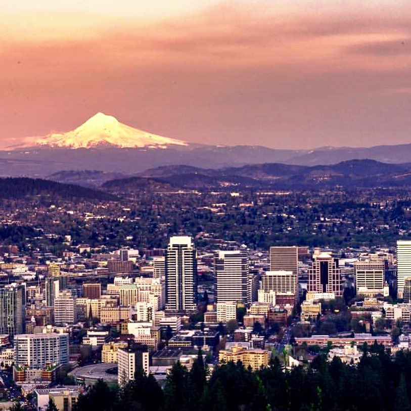 Mt Hood - PDX - photo by @n1ck_on - PDXPeople.com